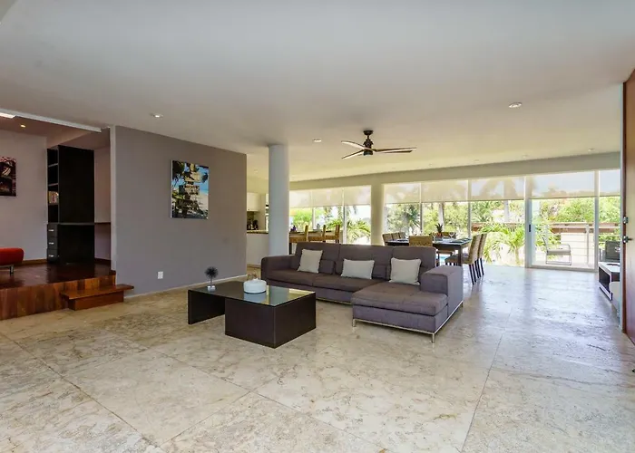 Gorgeous Magia Beachside By Stella Apartment